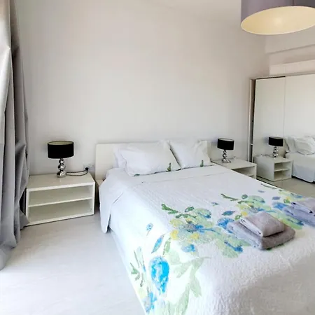 Gladstonos 3 Apartament